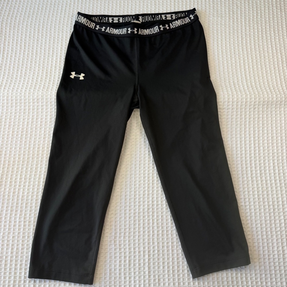 Under Armour HeatGear Black Compression Capri Leggings Womens Small Training Gym